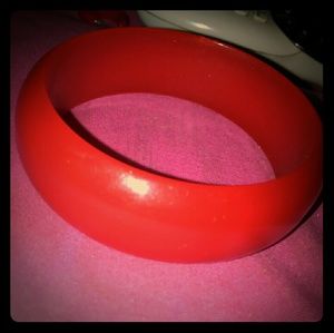 Vintage Cherry Red Bakelite bangle